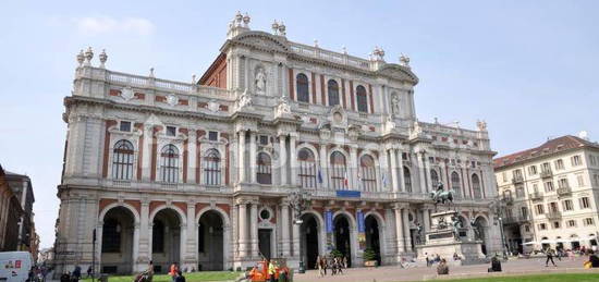 Quadrilocale piazza Carlo Alberto, Via Roma, Torino