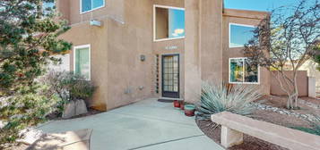 9516 Allande Rd NE, Albuquerque, NM 87109