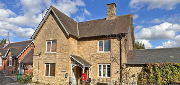 Maisonette for sale in Heyford Road, Middleton Stoney, Bicester OX25