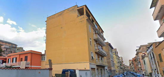 Casa o villa all'asta in viale Catullo, 8