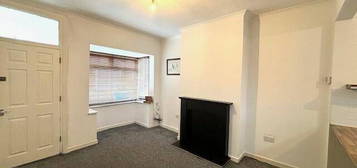 2 bedroom terraced house