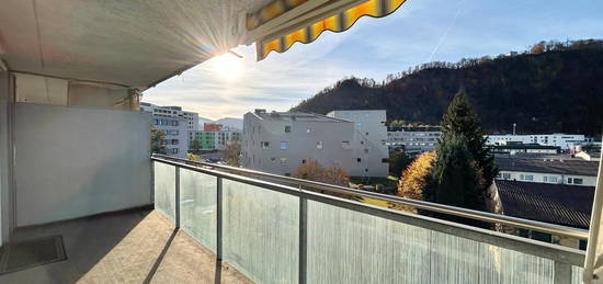 Weitblick mit Charme - großzügige 2-Zimmer Wohnung mit Loggia