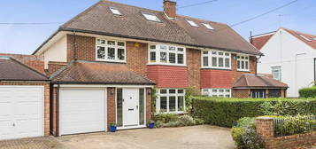 5 bed semi-detached house for sale