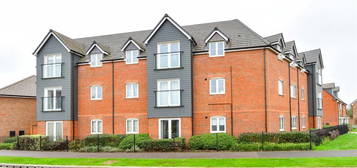 1 bedroom ground floor flat for sale