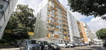 Arrendamento de Apartamento T2  na rua Francisco Baía s/n