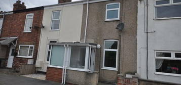 2 bedroom terraced house