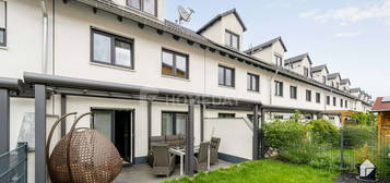 Wunderschönes Reihenhaus mit Garten, Terrasse, Garage, Carport und EBK in ruhiger Lage