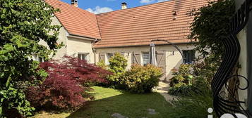 Maison 2 étages  à vendre, 6 pièces, 4 chambres, 150 m²