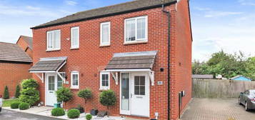 2 bedroom semi-detached house for sale