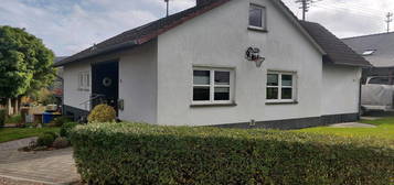 Geräumiges Einfamilienhaus in ruhiger Lage Burbach Holzhausen