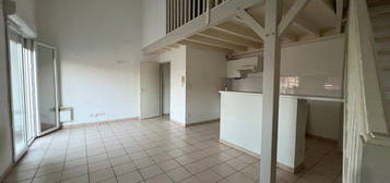 Appartement duplex / parking privée