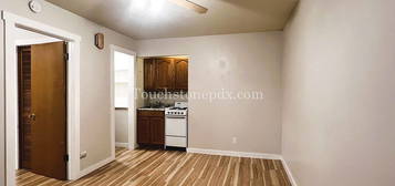 2024-KEARN, 2424 NW Kearney St APT 16, Portland, OR 97210