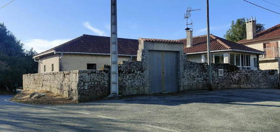 Finca rústica en venta en Nogueira de Ramuín