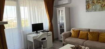 Inchiriez apartament 2 camere