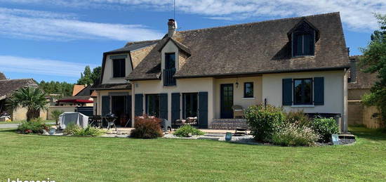 Maison 8 pièces - 198 m² - Lombron