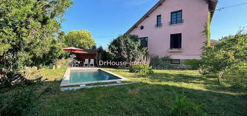 Vente maison 5 pièces 115 m²