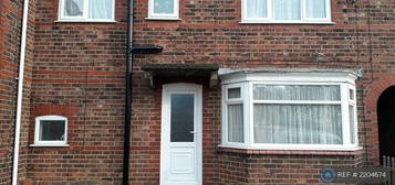 4 bedroom terraced house