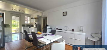 Maison de ville  à vendre, 5 pièces, 4 chambres, 114 m²