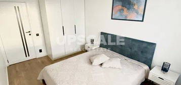 Apartament Nou, 2 Camere Lux, balcon, parcare subterana– Zona VIVO