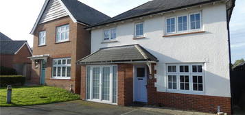 4 bed detached house for sale