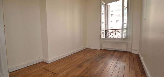 Appartement  à vendre, 3 pièces, 2 chambres, 44 m²