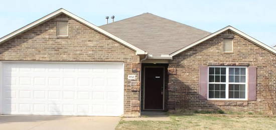 9713 E Turtle Dr, Claremore, OK 74019