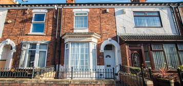 Terraced house to rent in Alliance Avenue, Hull HU3