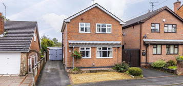 3 bed detached house for sale