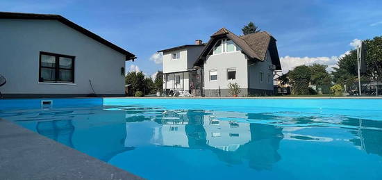 Top ausgestattetes Ein- bis Zweifamilienhaus mit Pool und Klima!! Privatverkauf