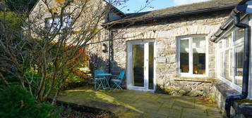 2 bedroom cottage for sale