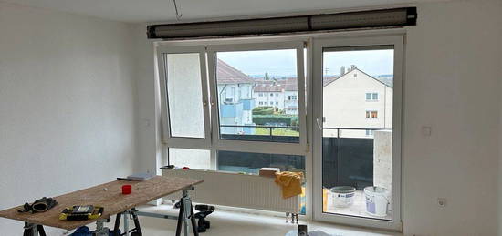 Kernsanierte 3-Zimmer-Wohnung mit Balkon und Garage in Backnang