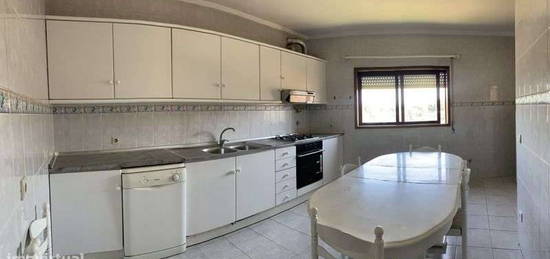 Apartamento T2 Arrendar Vila Nova de Famalicão