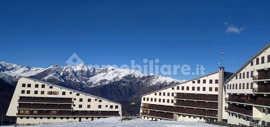 Trilocale piazza Rucas 1, Bagnolo Piemonte