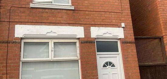 2 bedroom terraced house