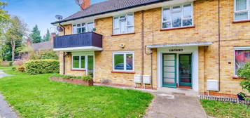 Flat for sale in Hayes Lane, Kenley, Surrey CR8