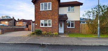 3 bedroom detached house