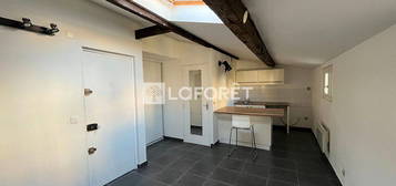 Studio 1 pièce 25 m²