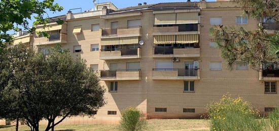 Alquiler de Piso en plaza de Josep Lluís Sert, 2