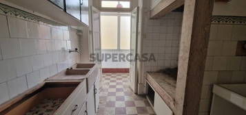 Apartamento T3 em Penha de França, Lisboa