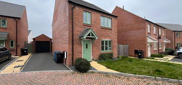 4 bedroom detached house to rent