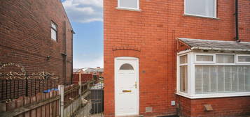 3 bed semi-detached house for sale