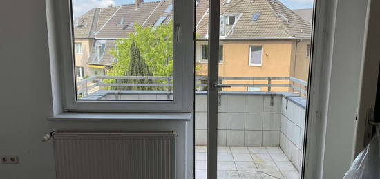 Schicke 2 Zimmer Wohnung in Köln Niehl
mit Balkon