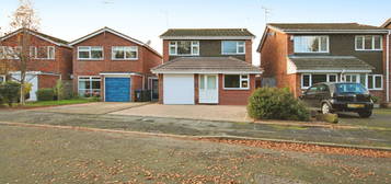 Detached house for sale in Huddisdon Close, Warwick, Warwickshire CV34