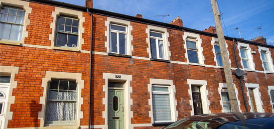 3 bed terraced house for sale