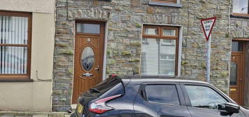 Property for sale in Queen Street, Pentre, Rhondda Cynon Taff. CF41