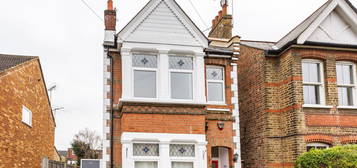 Flat for sale in Carlyle Road, London W5