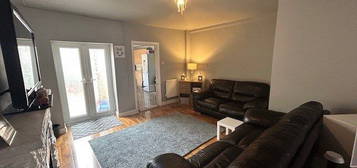 3 bed terraced house for sale