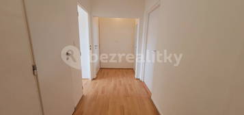 Pronájem bytu 3+1 73 m², Slovenská,