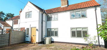 2 bedroom semi-detached house to rent