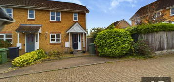 2 bedroom semi-detached house for sale